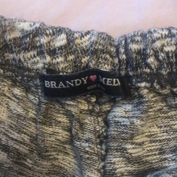 Brandy Comfy Shorts - Picture 3 of 3